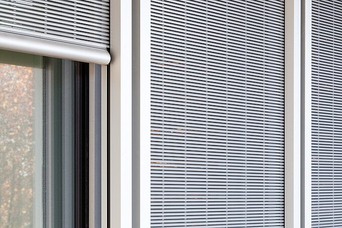 MHZ Metallbehänge S_Enro Produktfoto Nahaufnahme